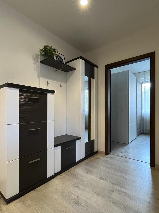 Elegant Escape Apartment II - City Centre ブラチスラヴァ エクステリア 写真